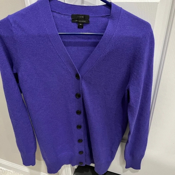 J. Crew Cardigan Sweater Women XS
Purple Knit Cashmere Wool Blend
Button Front - Picture 1 of 12